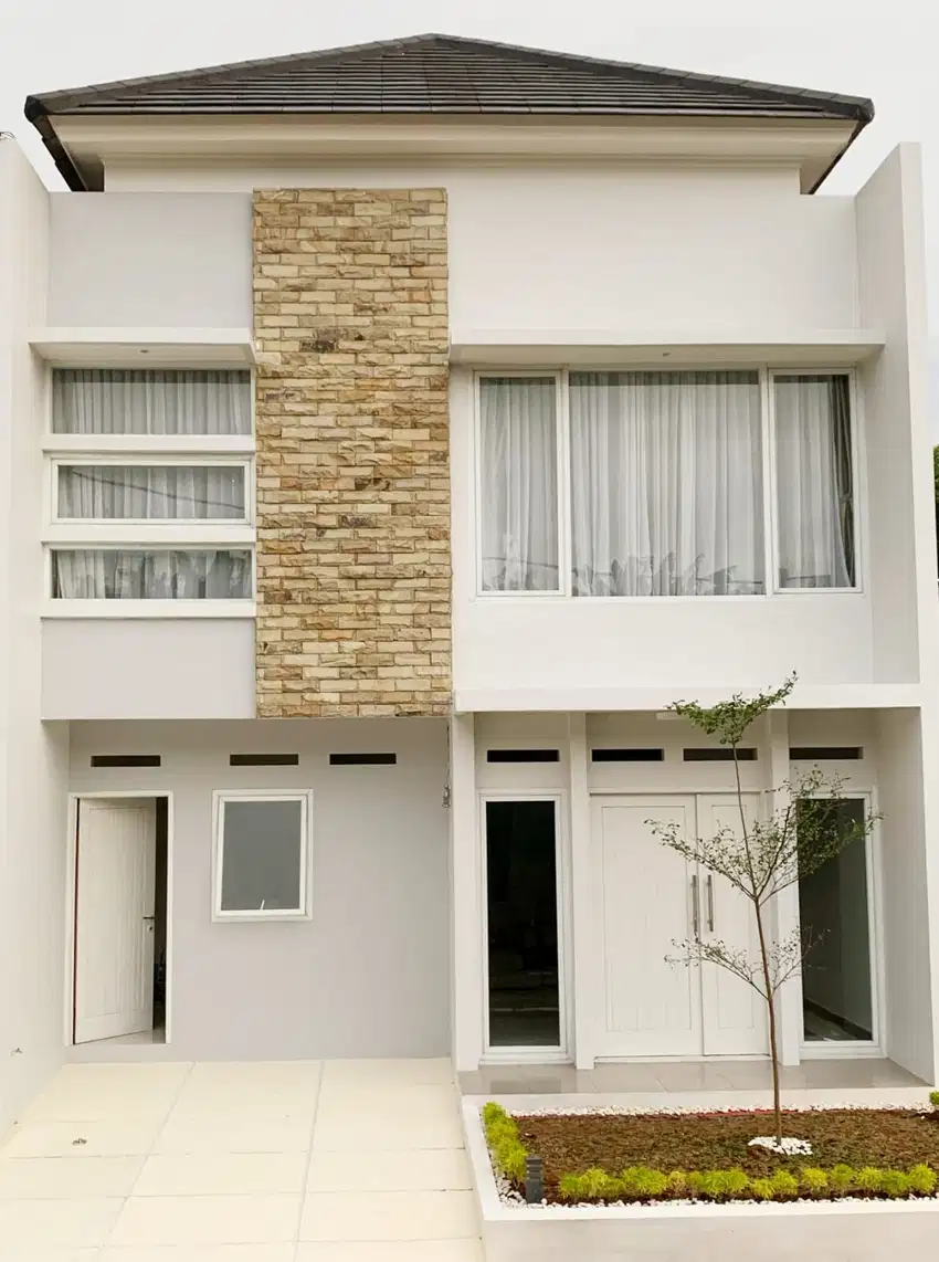 Dijual Rumah 2 Lantai Baru Siap Huni di Jakarta Selatan