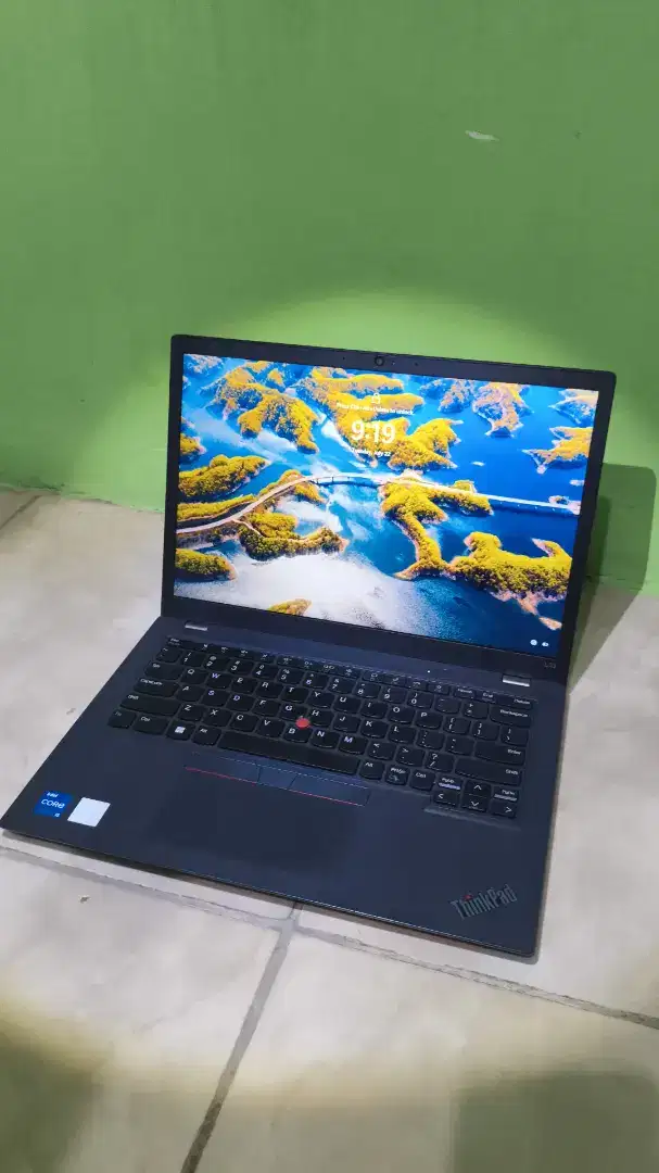 DI BELI HARGA TINGGI MACBOOK /LAPTOP BARU BEKAS DIJEMPUT, COD