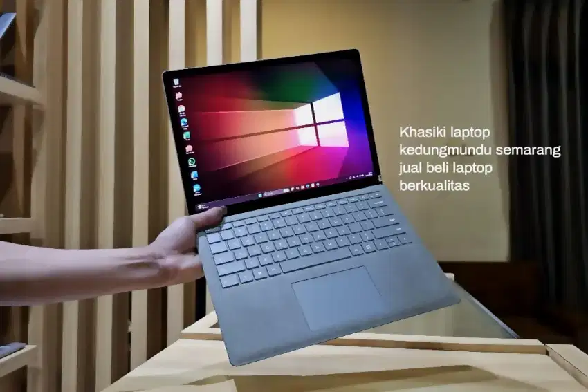 microsoft surface Laptop 2 i5 lyar 2K touch mewah