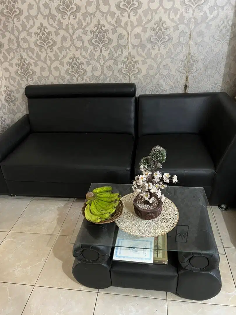 Jual sofa like new bagus bgt betuk L