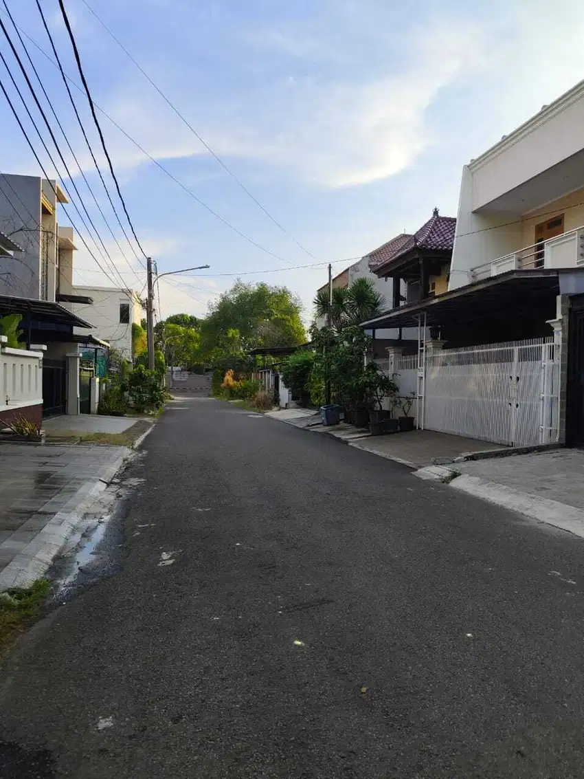 Rumah mewah di meruya utara jakarta barat
