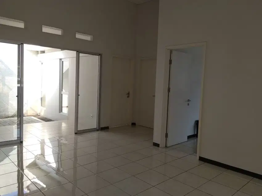 Rumah di Kota Baru Parahyangan Bandung, Strategis deket IKEA