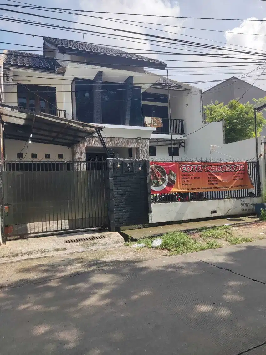 Jual Rumah Besar Super Murah di Bintaro.