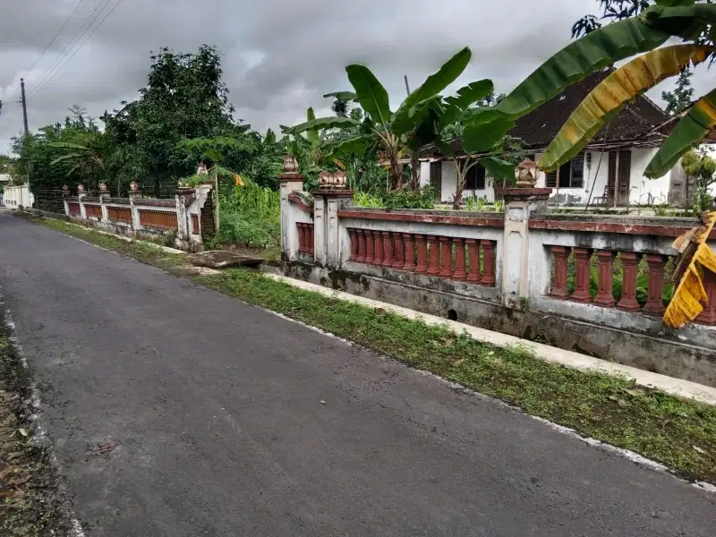 Tanah sukoharjo 802m² muka 28m  jln 5m , 1,2km jalan Raya , begajah