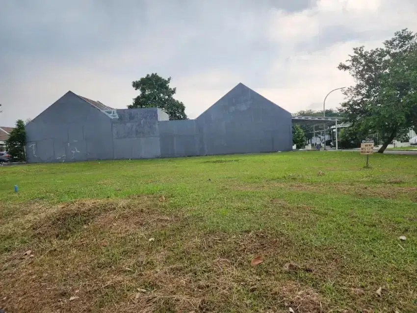 JUAL SEGERA  Tanah Kavling Hoek Suvarna Sutera 315m2