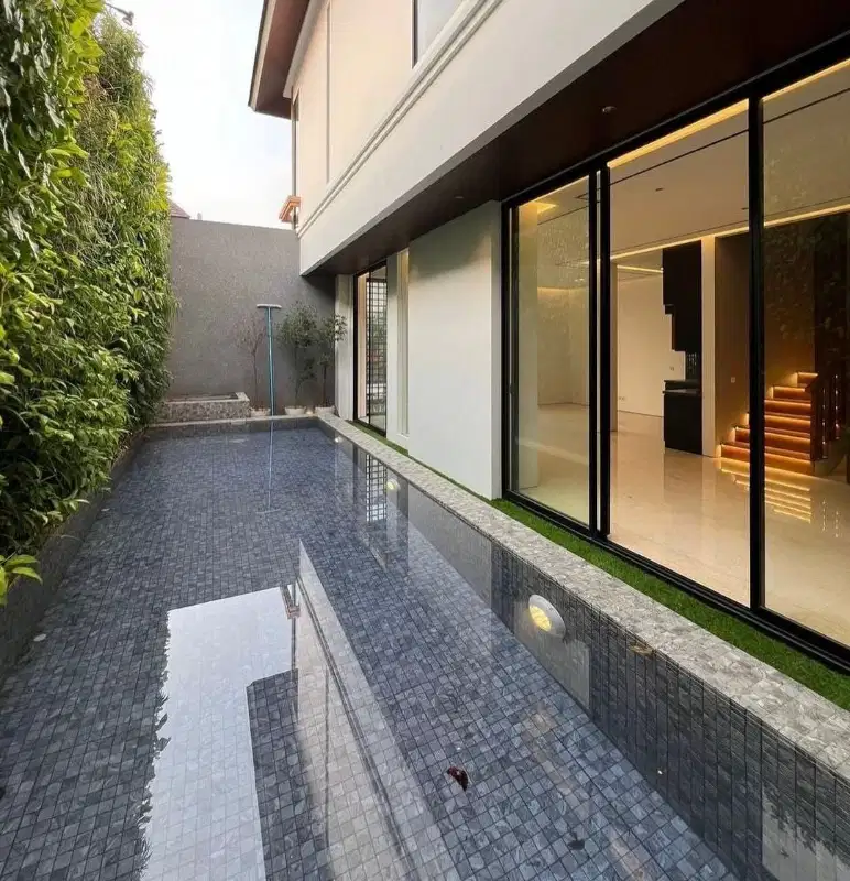 Rumah Mewah Ada Lift Di Pondok Indah Jakarta Selatan