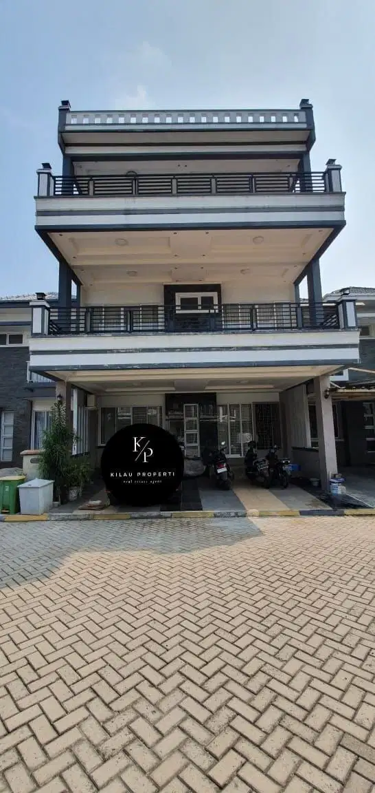 Dijual Rumah Semi Furnish di Cibubur Country, Cikeas, Bogor.