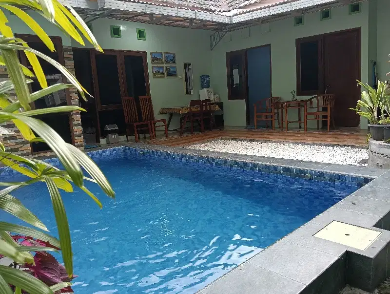 Private Pool Homestay Keluarga Dekat Candi Gebang