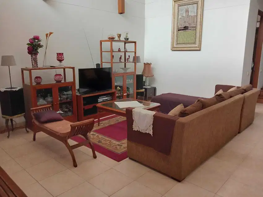 Rumah Lux di Bandung Utara,Komplek Setraduta