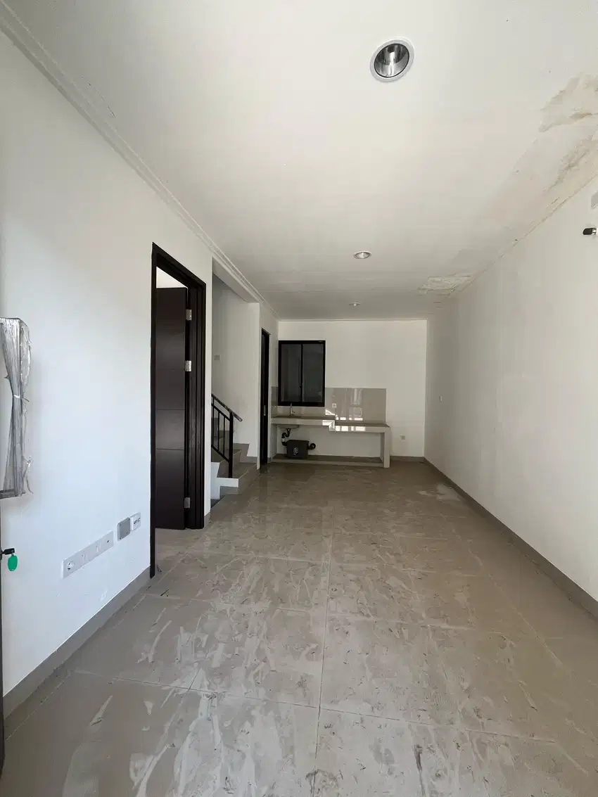 Disewakan Rumah Milenial Pik 2 Uk 6x12.5 Siap Huni