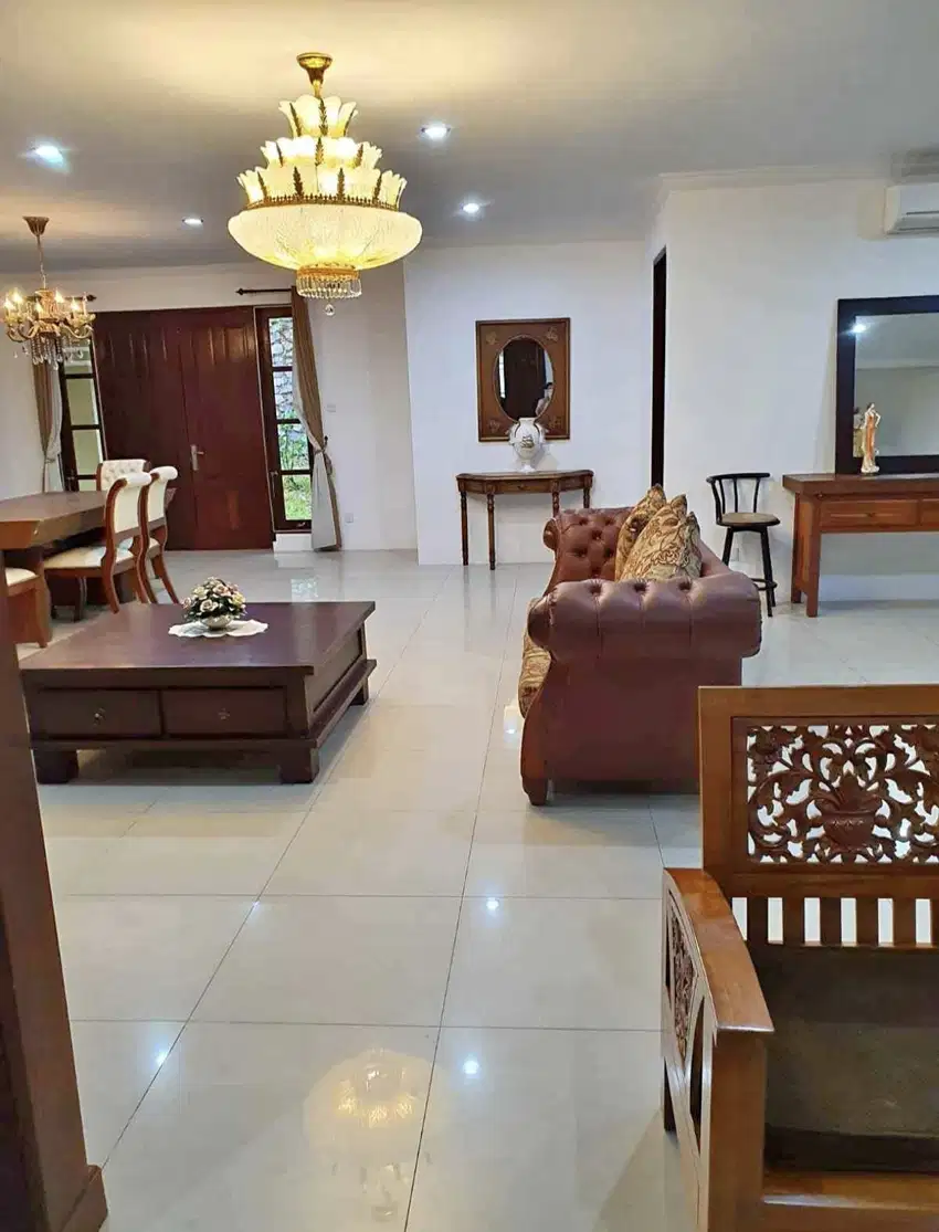 Disewakan Rumah Elite Mewah Villa Panbil Residence Full Furnished