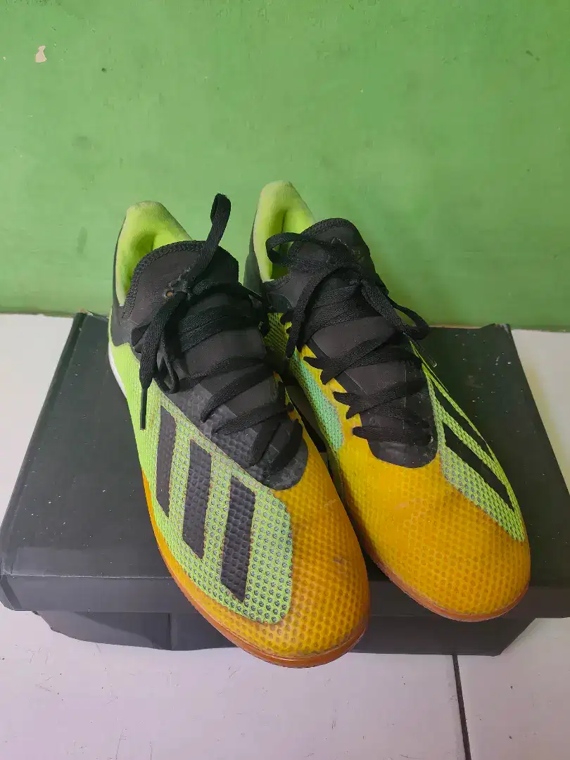 Sepatu futsal adidas X TANGO 18.3 in ukuran 402/3 original