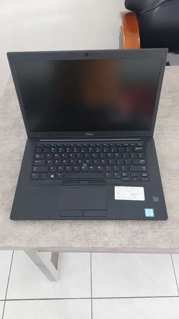 Dell Latitude 7480 core i7 gen 6 ram 8gb ssd 256gb