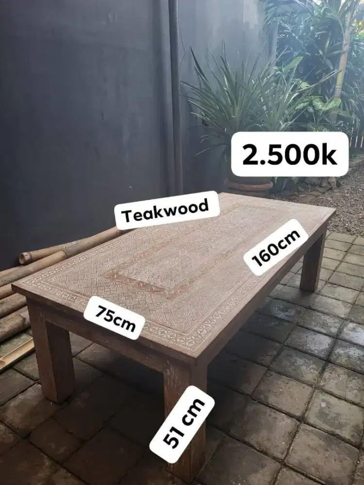 Meja jati dan jemuran jati