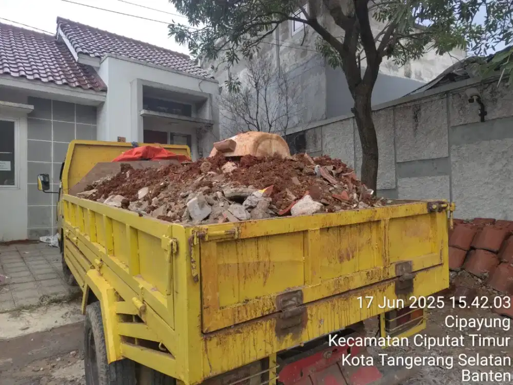 Buang Puing Jakarta Timur