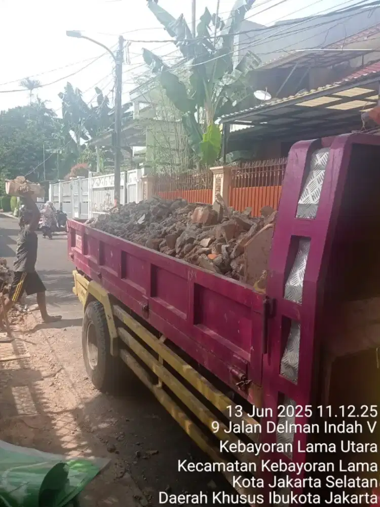 Buang Puing Tangerang Selatan