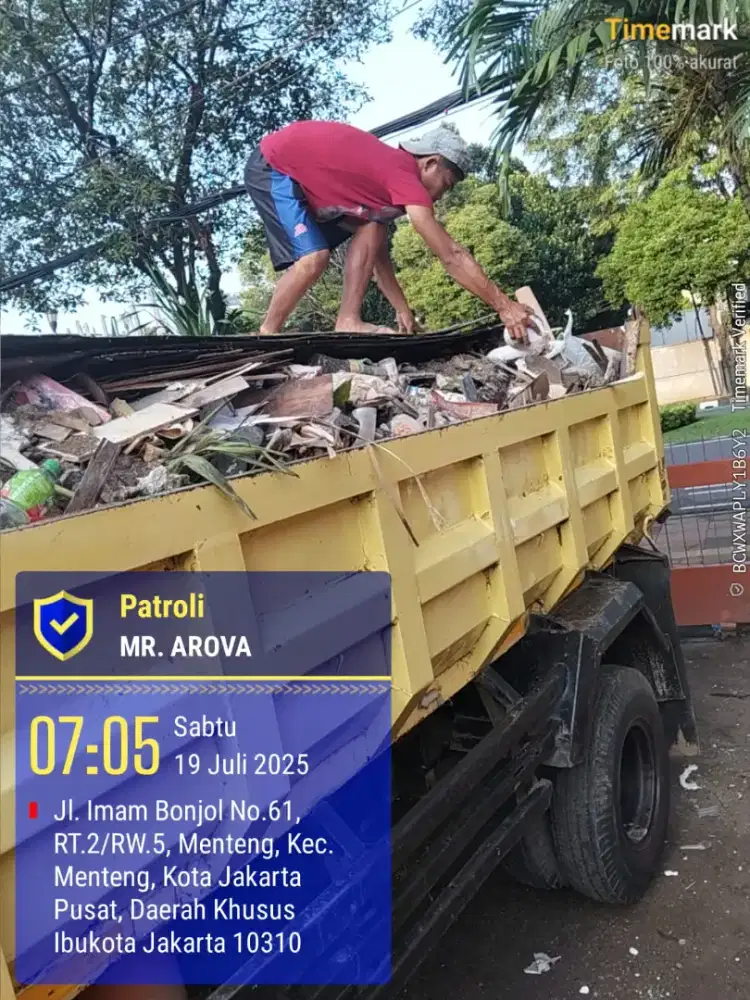 Buang Puing Kemayoran