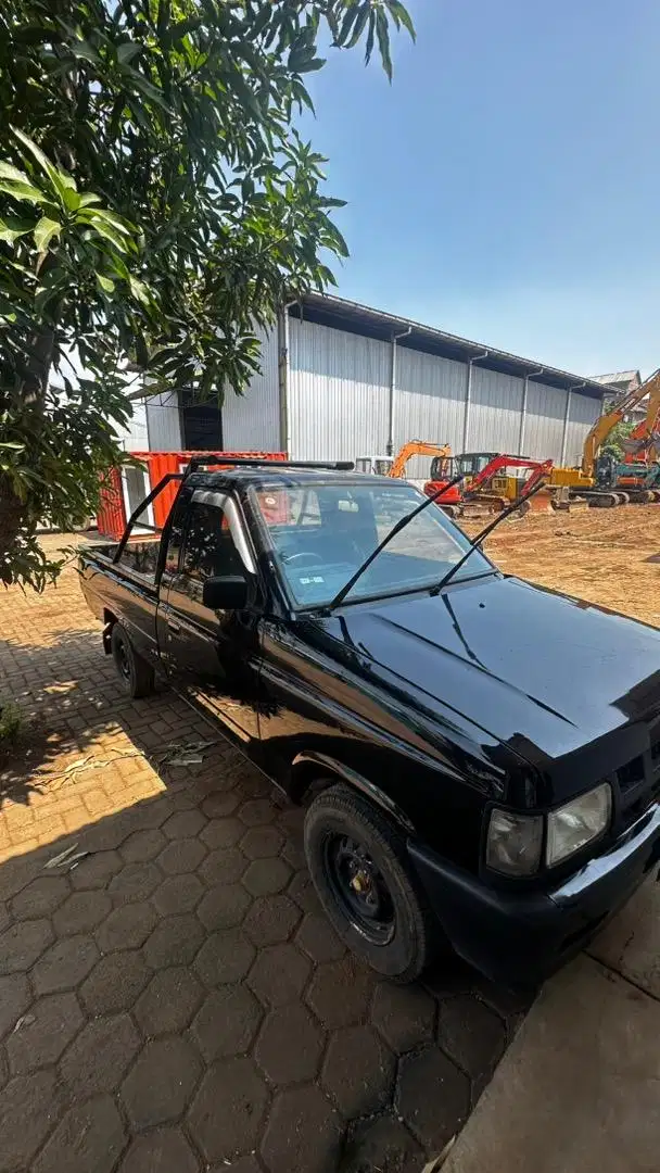 Isuzu Panther pickup turbo 2012