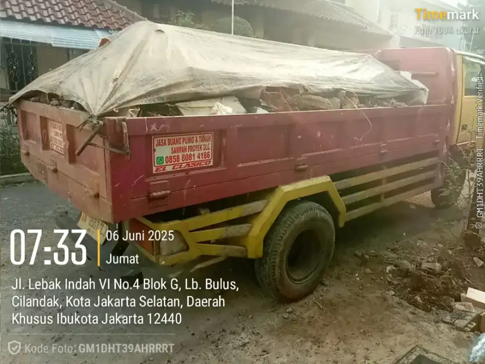 Buang Puing Cempaka Putih