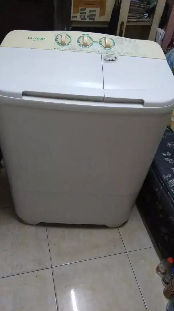 Mesin cuci Sharp