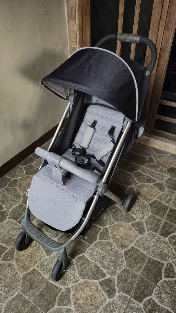 PRELOVED STROLLER HAUCK SWIFT PLUS