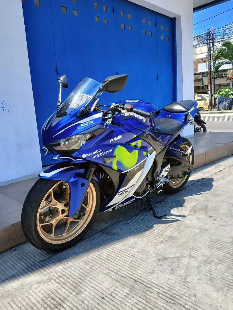 Yamaha R25 movistar 2015 mulus