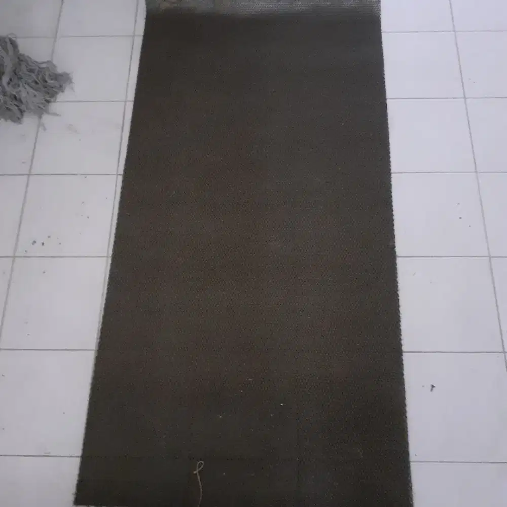 4 lembar Karpet lantai kamar mandi uk. 60 x 120