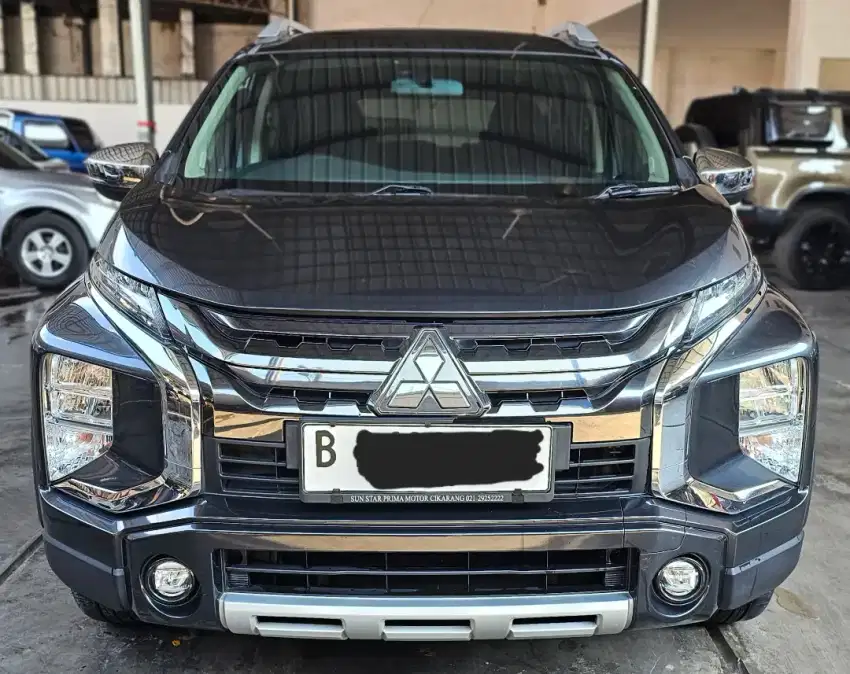 Mitsubishi Xpander Cross AT Matic 2019 Abu2 Km 53rban Mulus Siap Pakai