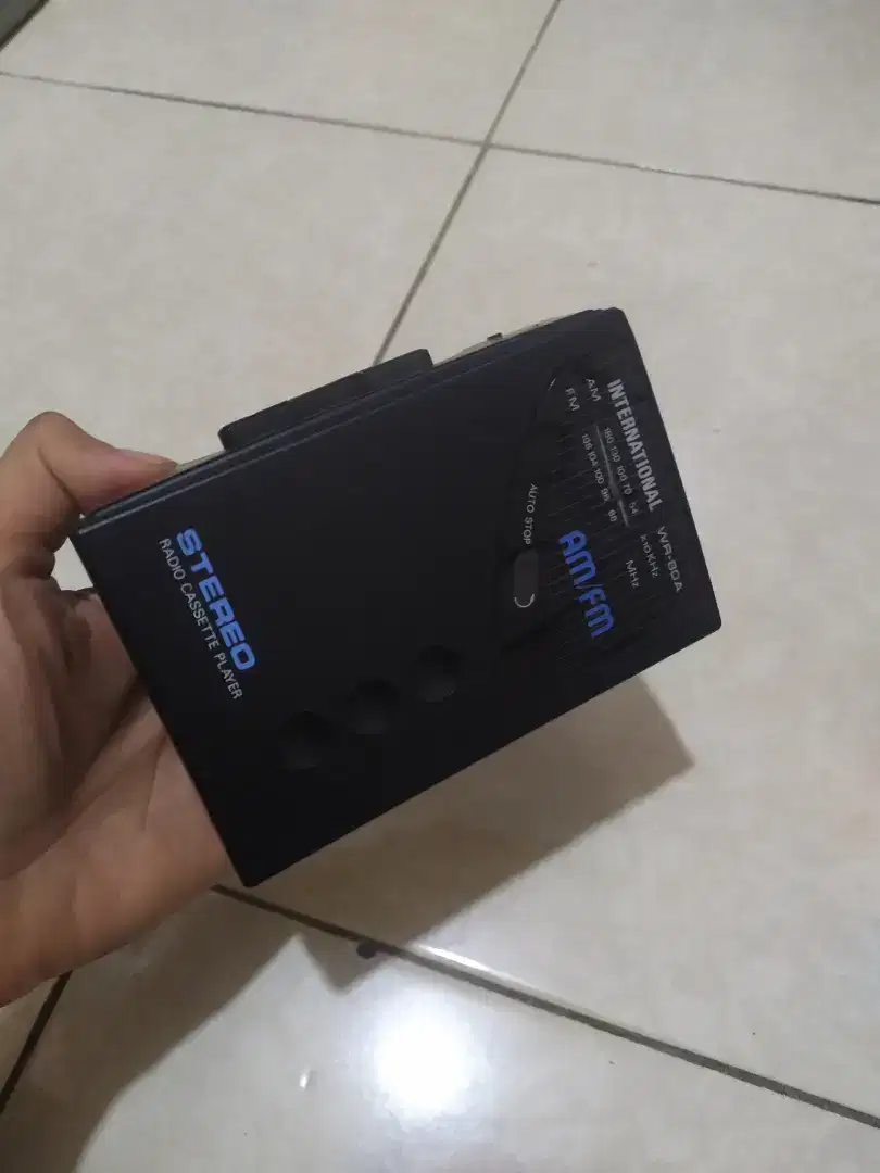 Walkman kaset pita radio INTERNATIONAL