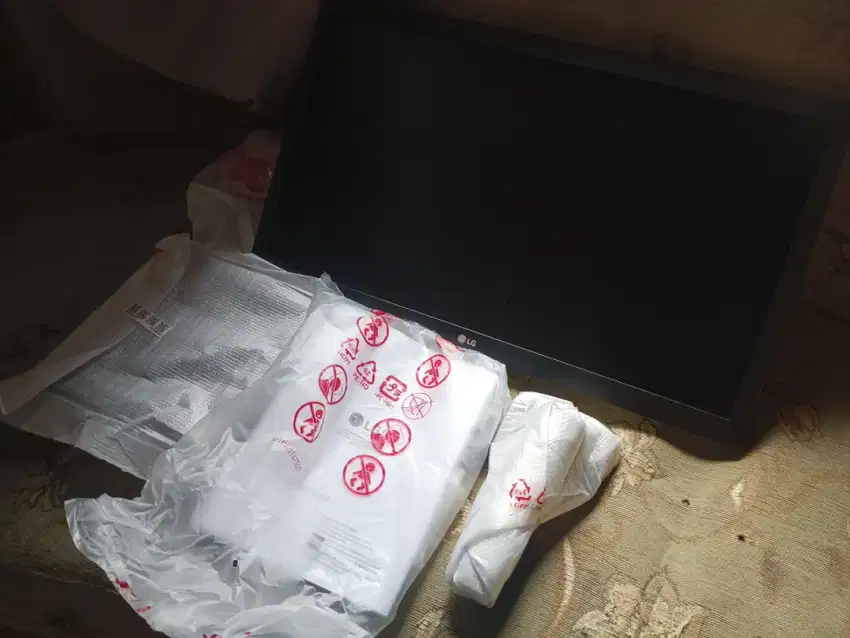 Monitor 20inc LG HDMI like new