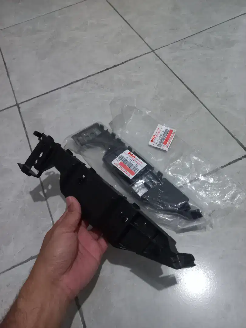 Briket bumper, briket bemper swift