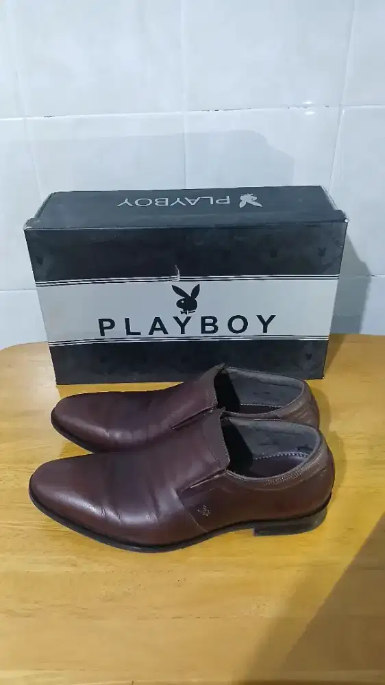 Jual sepatu vantofel kulit asli genuine leather Playboy coklat 39