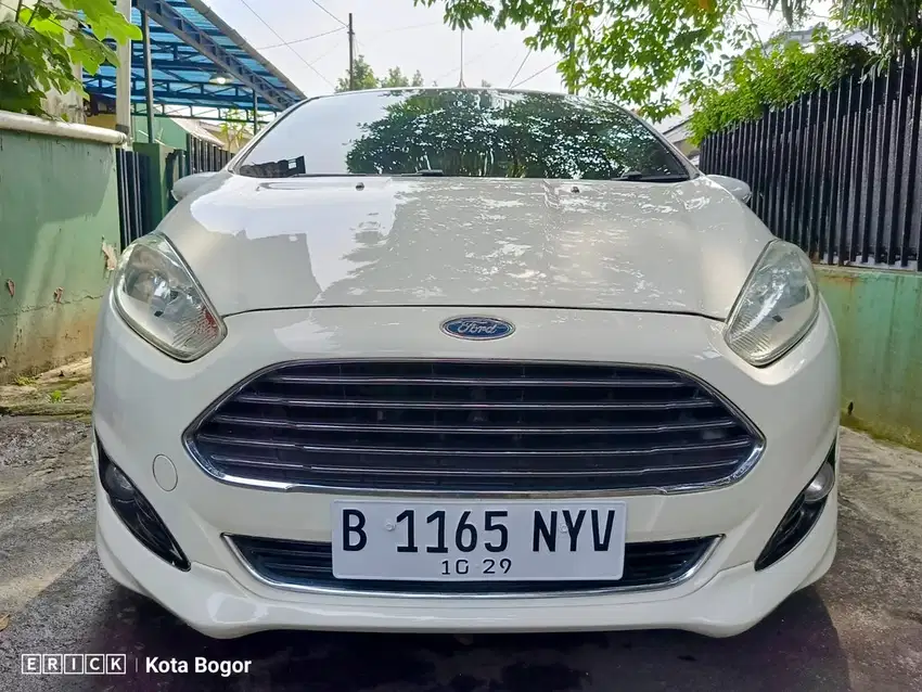 Ford Fiesta 2014 Ecobost Putih