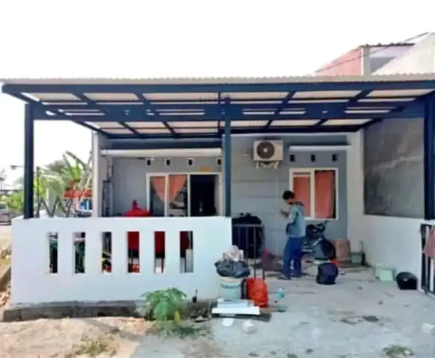 Kanopi baja ringan