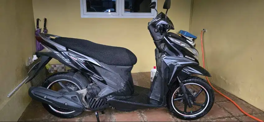 Dijual Vario 125cc 2013 – Hitam Mulus, Mesin Halus, Siap Gas!