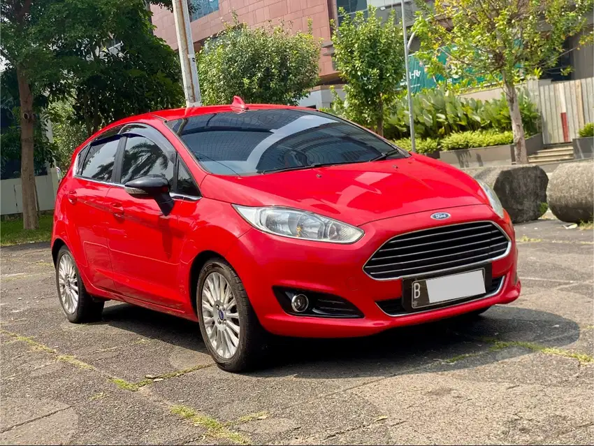 FORD FIESTA 1.5 S AT MERAH 2013