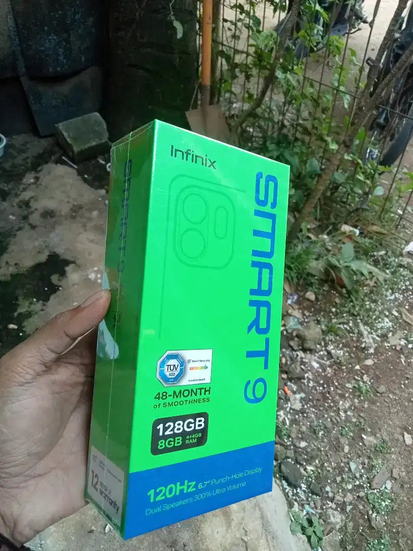 Infinix smart 9 ram 4+4/128 GB