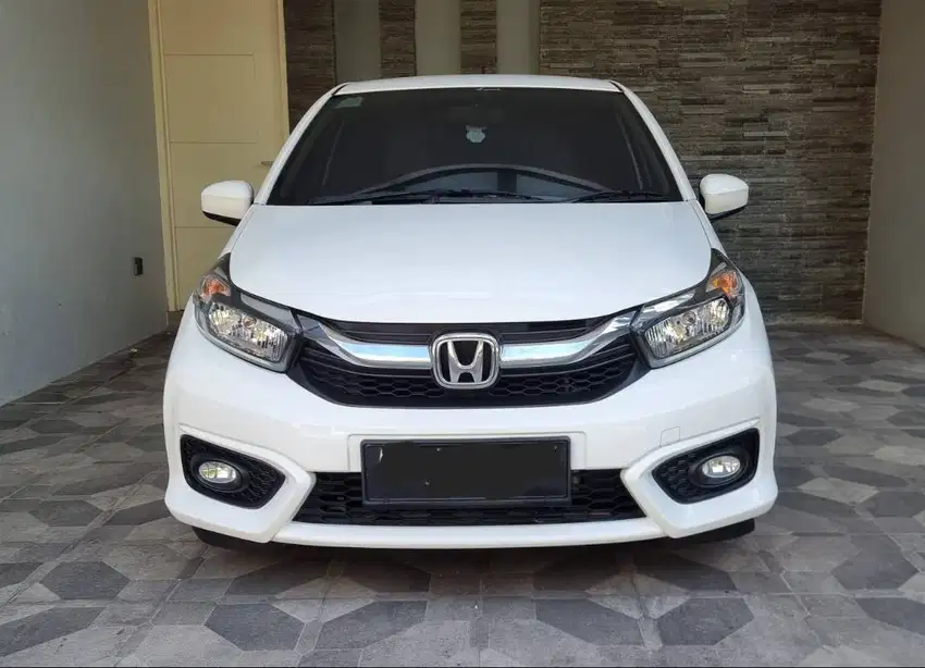 Brio E AT 2021 Putih KM 41rb Kondisi Mulus Spt Baru