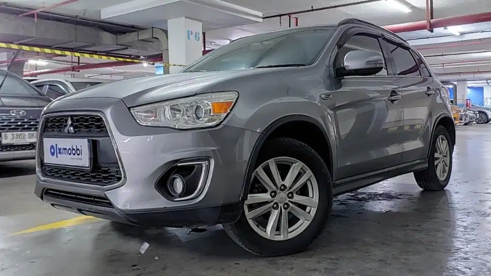 Pajak Panjang Mitsubishi Outlander Sport  2.0 GLS Bensin-AT 2016 Abu