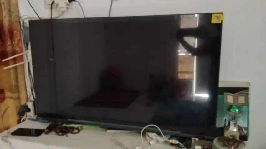 Dijual cepat tv 43 in Toshiba masih baru