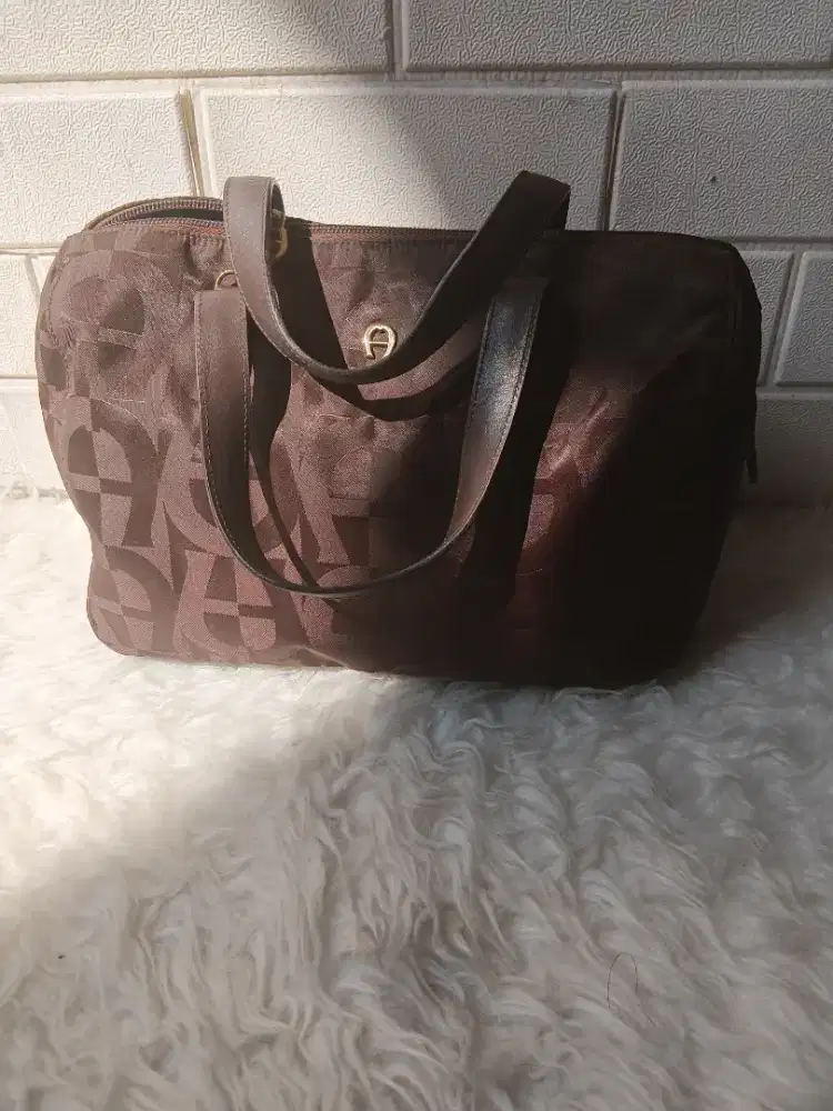 Dijual Tas Aigner Handbag