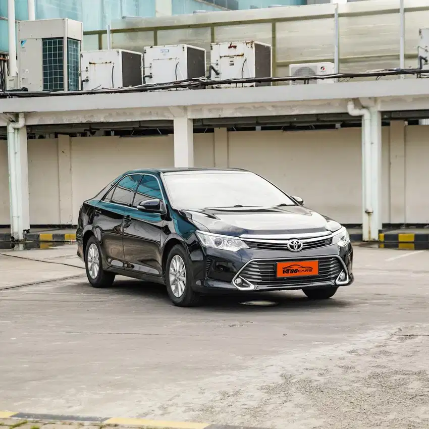 TOYOTA CAMRY METIC 2.5 G TAHUN 2018 WARNA HITAM