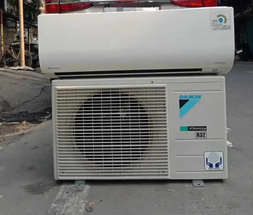 AC Daikin inverter 1 PK R 32 second