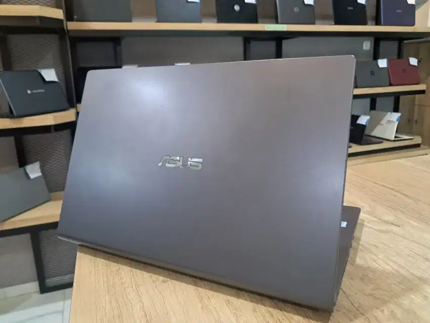 Asus Vivobook A409f - core i3