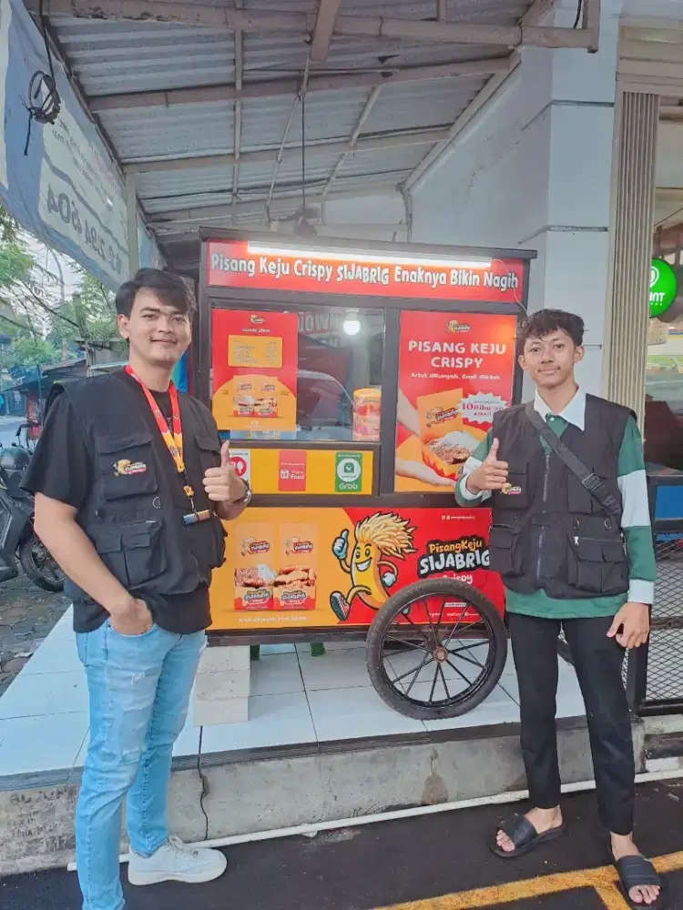 Lowongan Crew Outlet Pisang Sijabrig (Diutamakan memiliki kendaraan)
