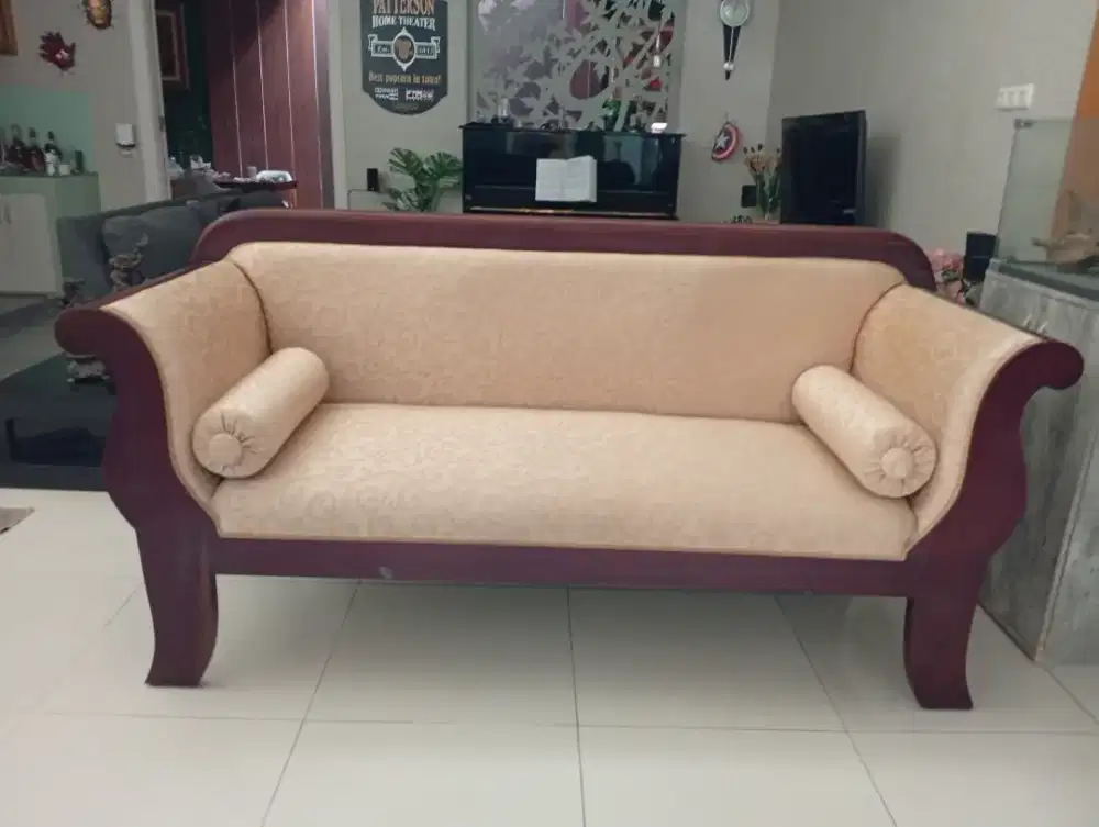 Kursi bagus 99 persen