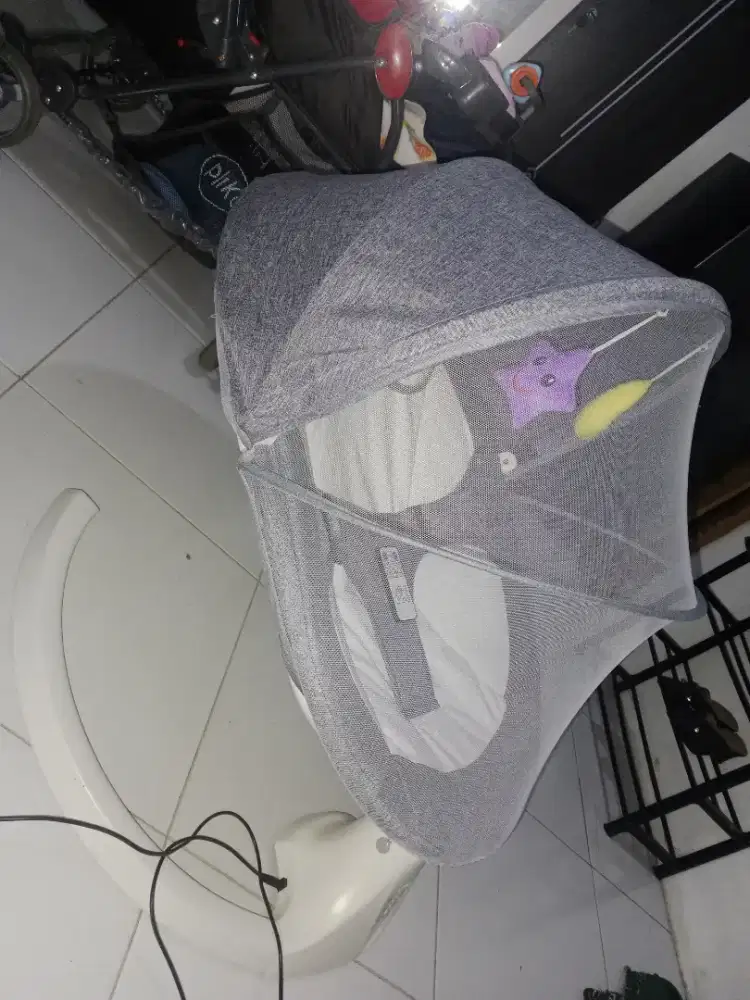 mau dijual aja dari baru beli bayi gamau