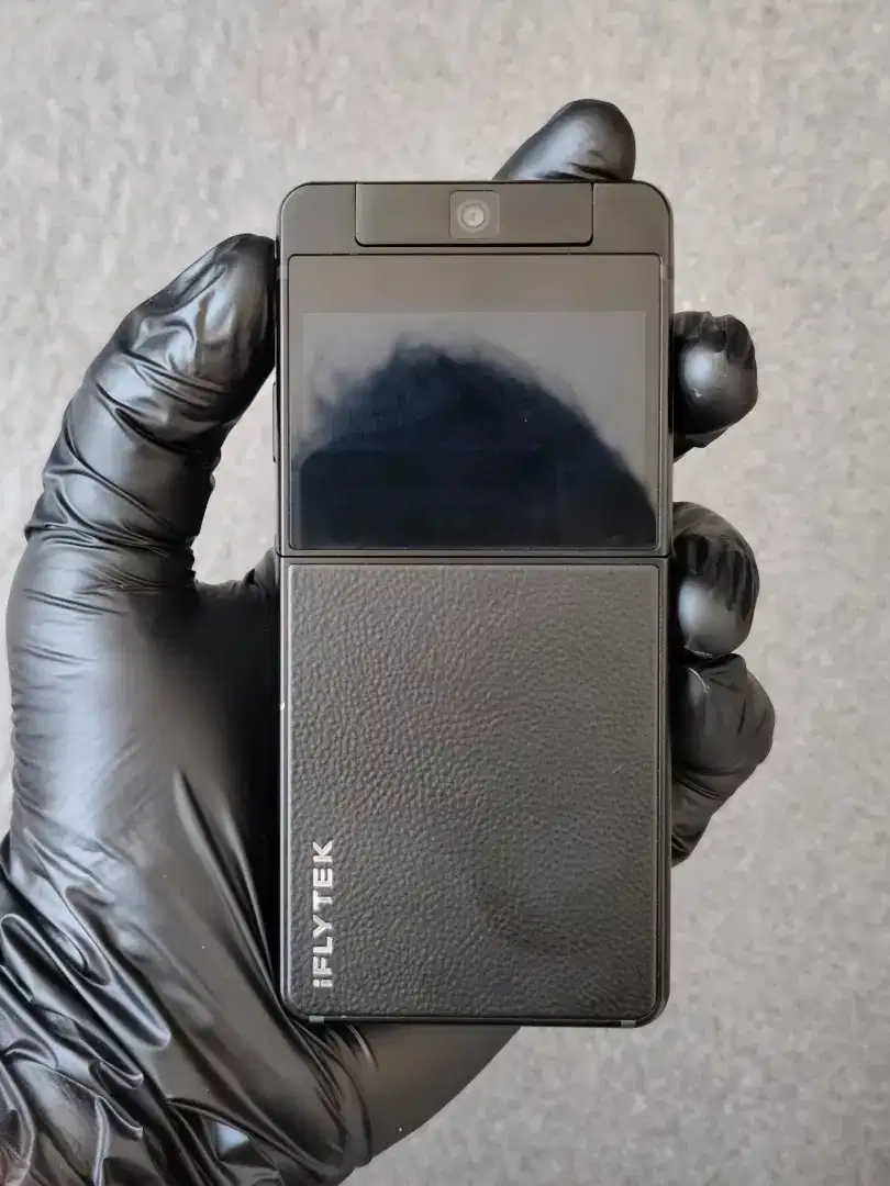 iFLYTEK Ait-P10t Dual Screen Translator Global instan Portable Smart