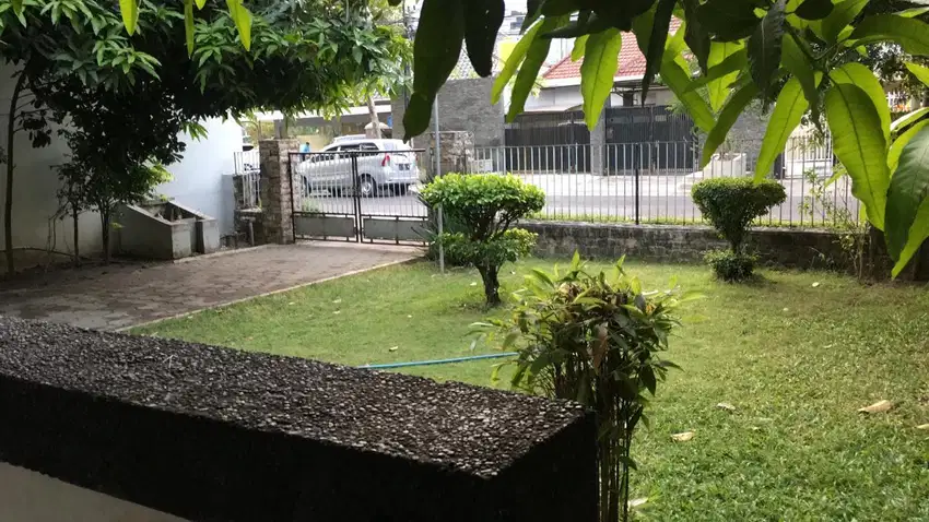 Jual Komersial Area Jalan Ciliwung dekat Taman Bungkul Diponegoro SBY