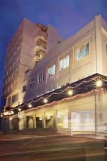 DIJUAL HOTEL BINTANG 3 DI AREA CIDENG GAMBIR INCLUDE FURNISHED